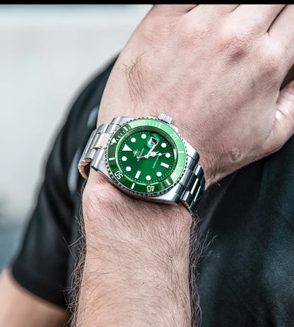 Waterproof stainless-steel men's quartz watch