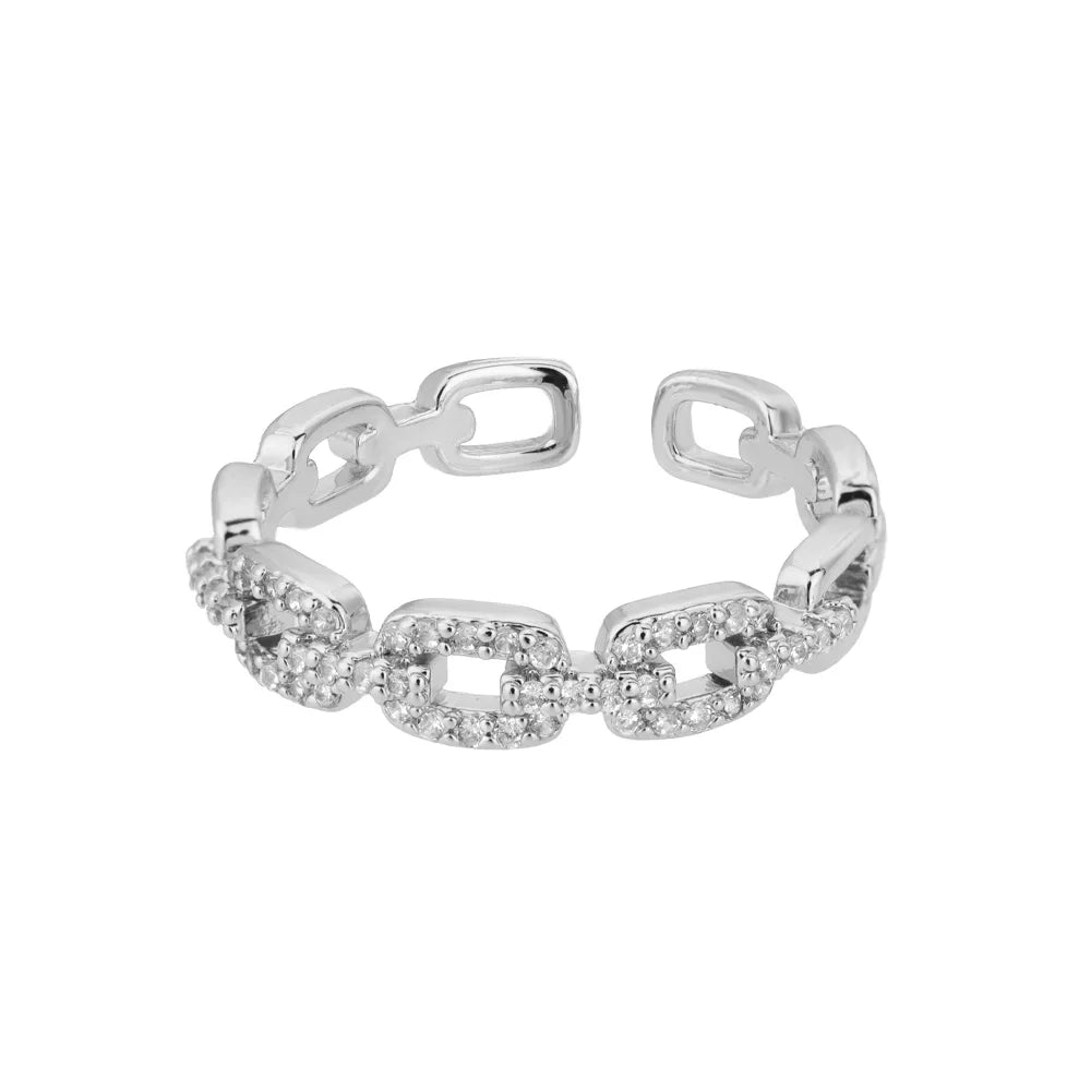 Fashionable minimalist ring with zircon