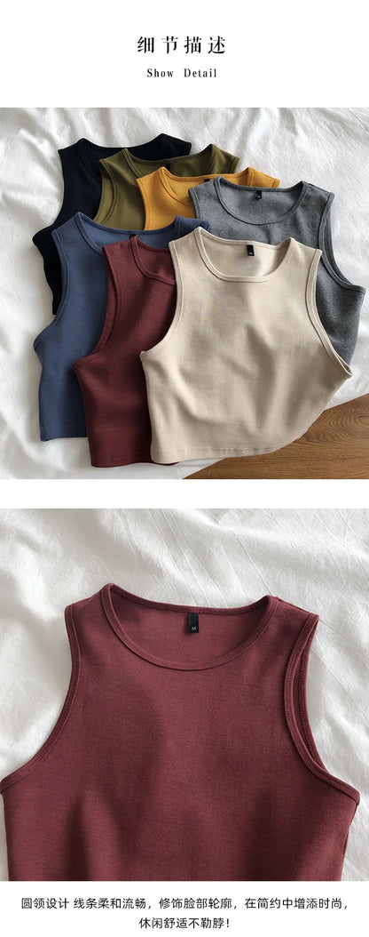 Lightweight stylish women’s slim crop tee