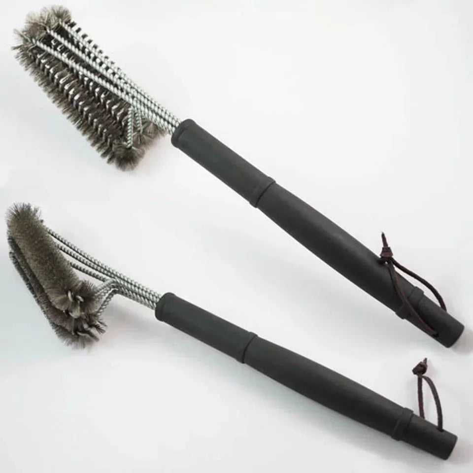 BBQ grill cleaning brush with stainless steel bristles