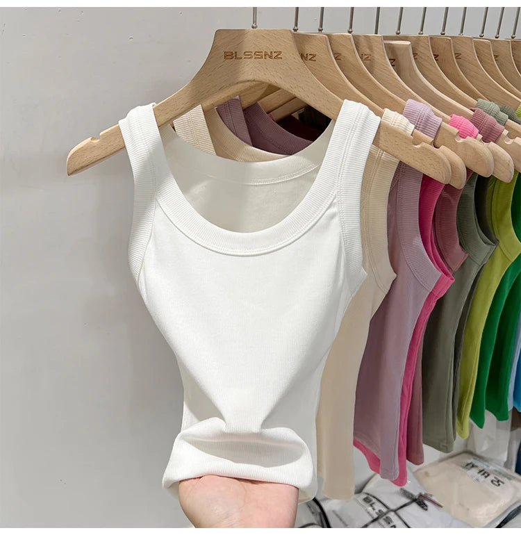 Women’s solid round-neck ribbed tank top