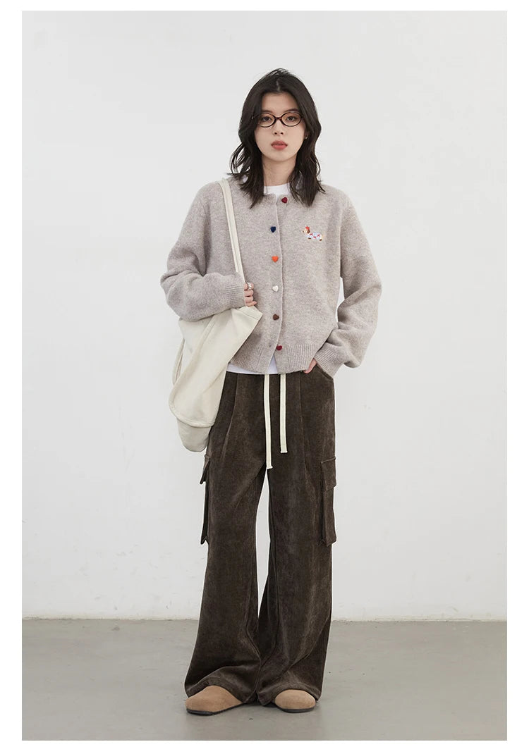 Casual knitted sweater with dog embroidery