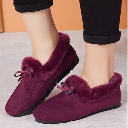 Plush Flat Shoes – Stylish Women’s Winter Casual Footwear