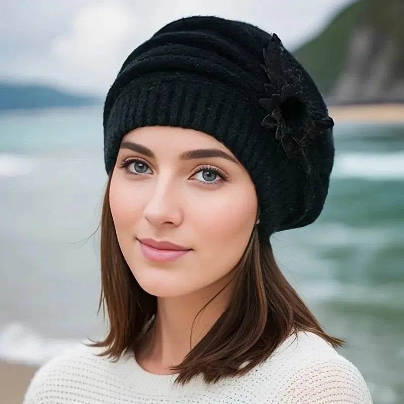 Classic Knit Beret – Stylish Warm Hat for Women