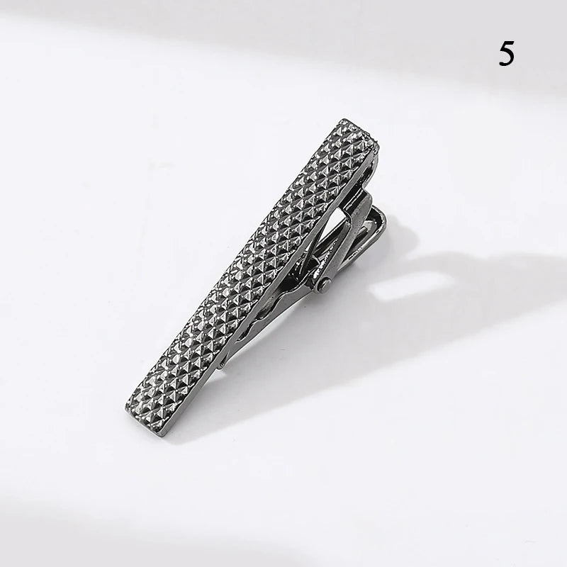 Elegant crystal tie bar for gentleman’s accessories