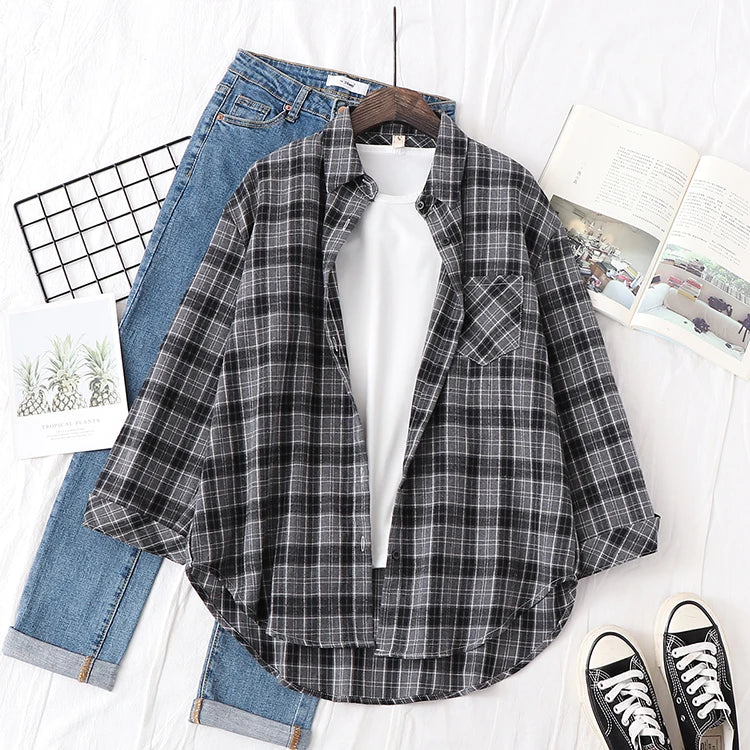 Women’s loose plaid shirt long-sleeve casual checked blouse