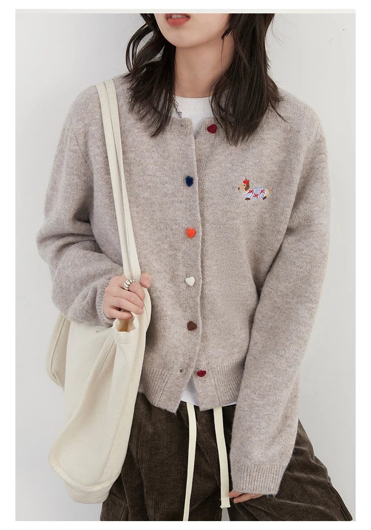 Casual knitted sweater with dog embroidery