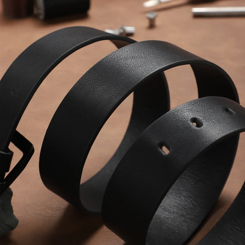 Youth casual fashion belt with a clean design—perfect for daily outfits