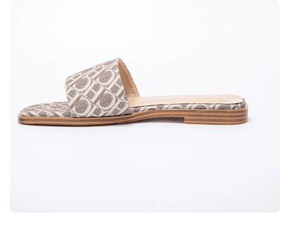 Classic Summer Sandals – Lightweight & Wearable Footwear