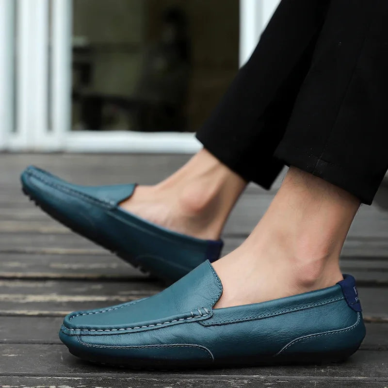 Stylish men’s classic moccasins for work and outings