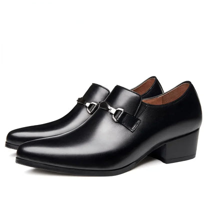 Classic high-quality leather men’s loafers