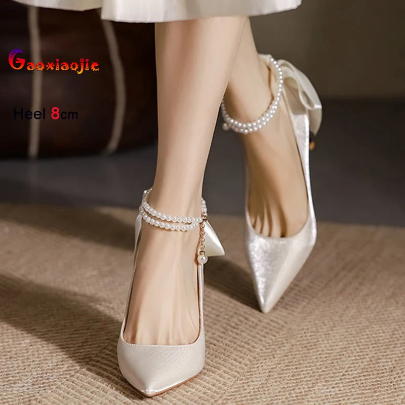 Luxury Fashion Pumps– Ribbon & Pearl Chain Design