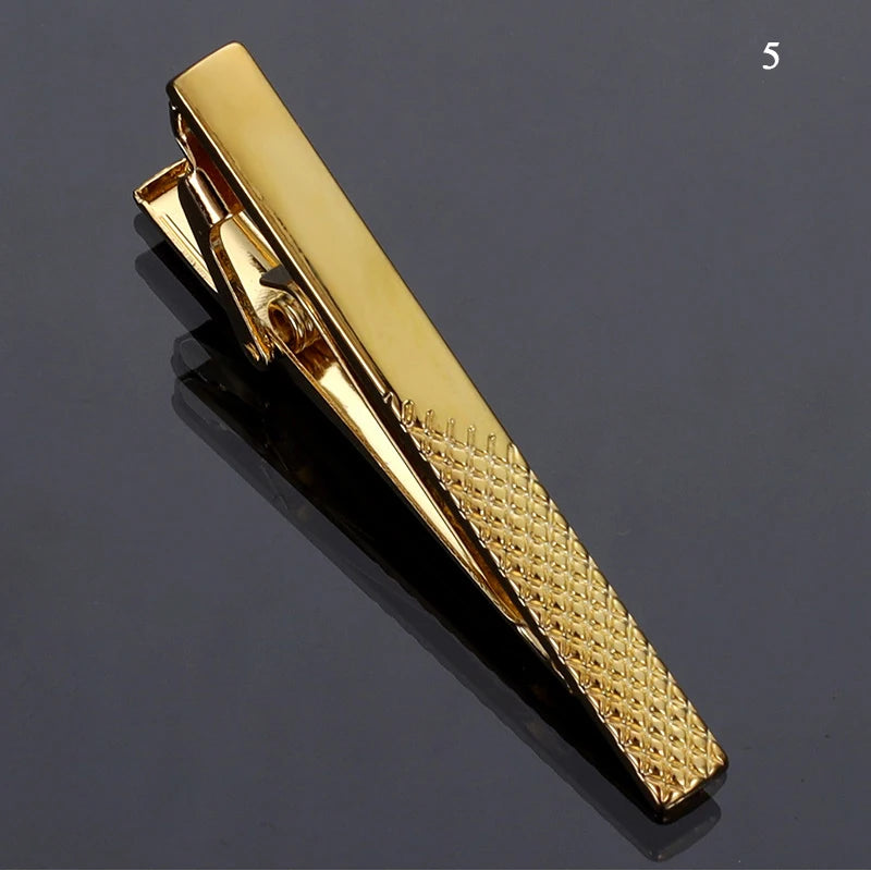Elegant crystal tie bar for gentleman’s accessories