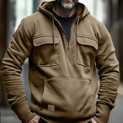 Men’s thick outdoor hooded sweatshirt with pockets