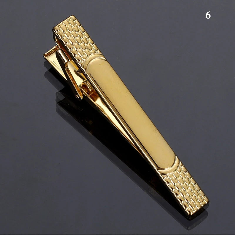 Elegant crystal tie bar for gentleman’s accessories