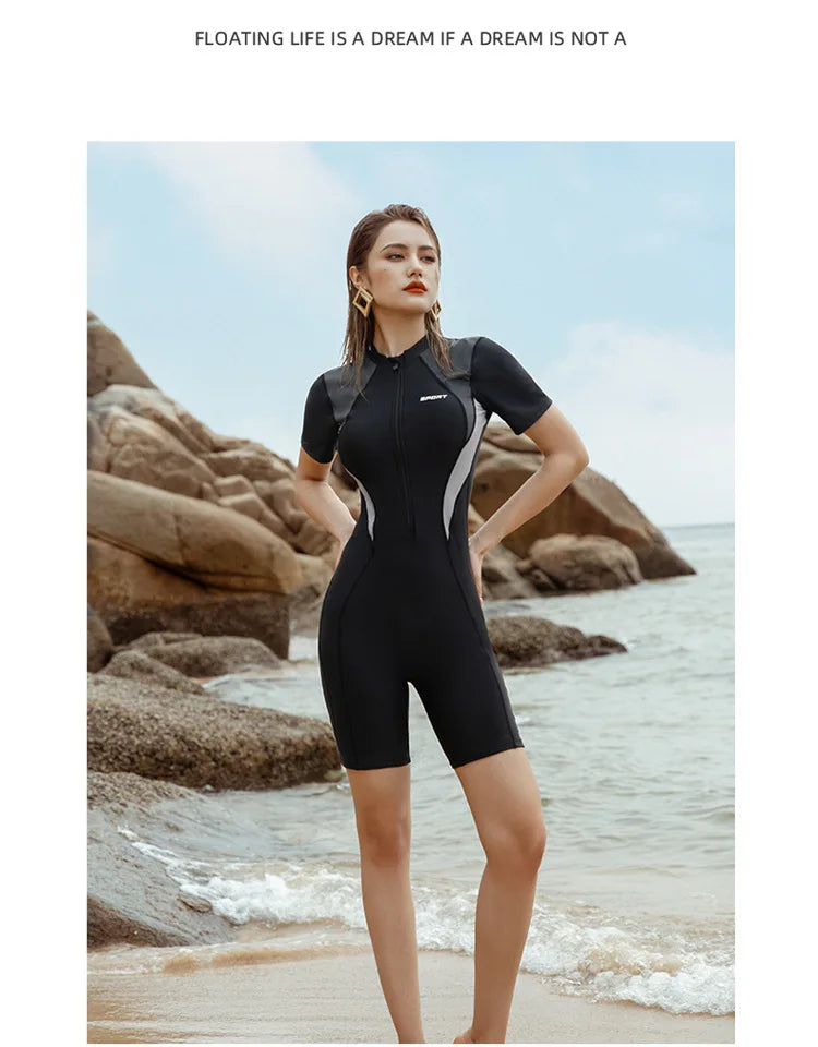 Sports Swimsuit – Comfortable Slim Fit for Women