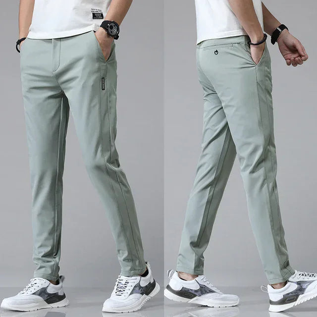 Breathable spring/summer golf and sports trousers