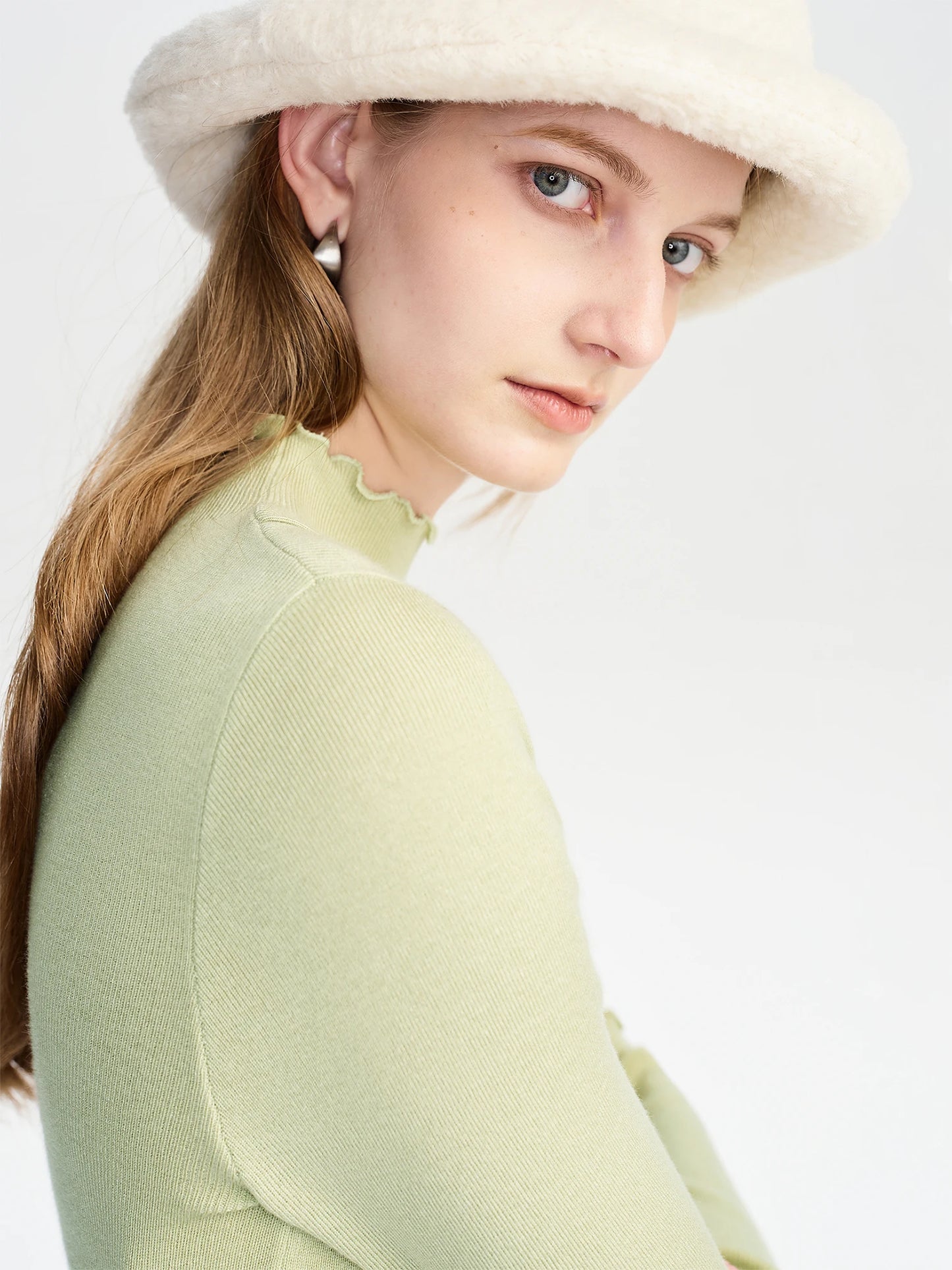 Women’s petite half-high collar embroidered knit sweater