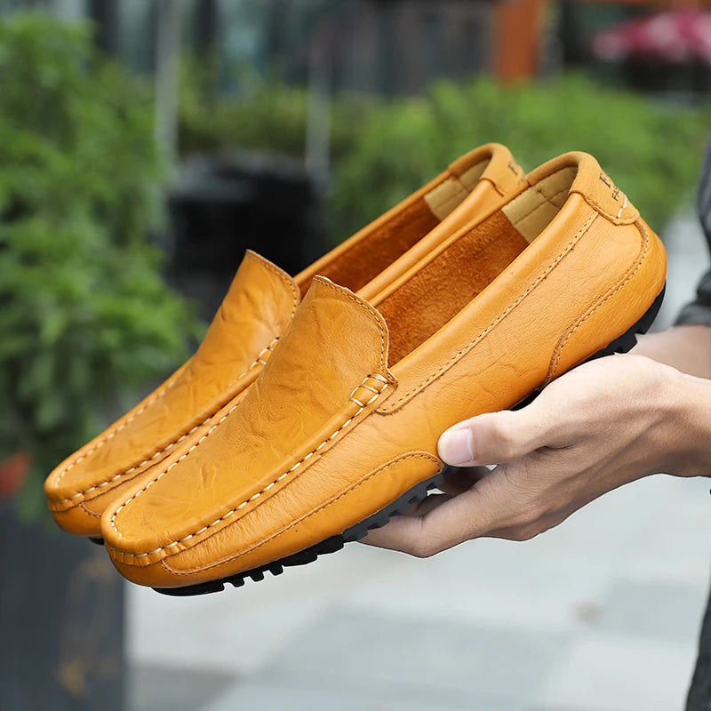 Stylish men’s classic moccasins for work and outings