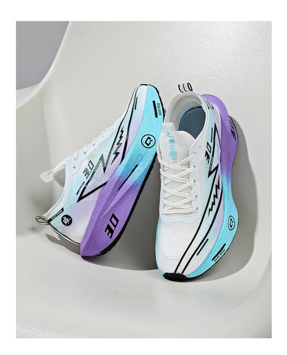 Stable, wear-resistant sports sneakers for training
