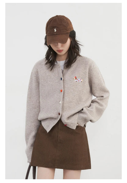 Casual knitted sweater with dog embroidery