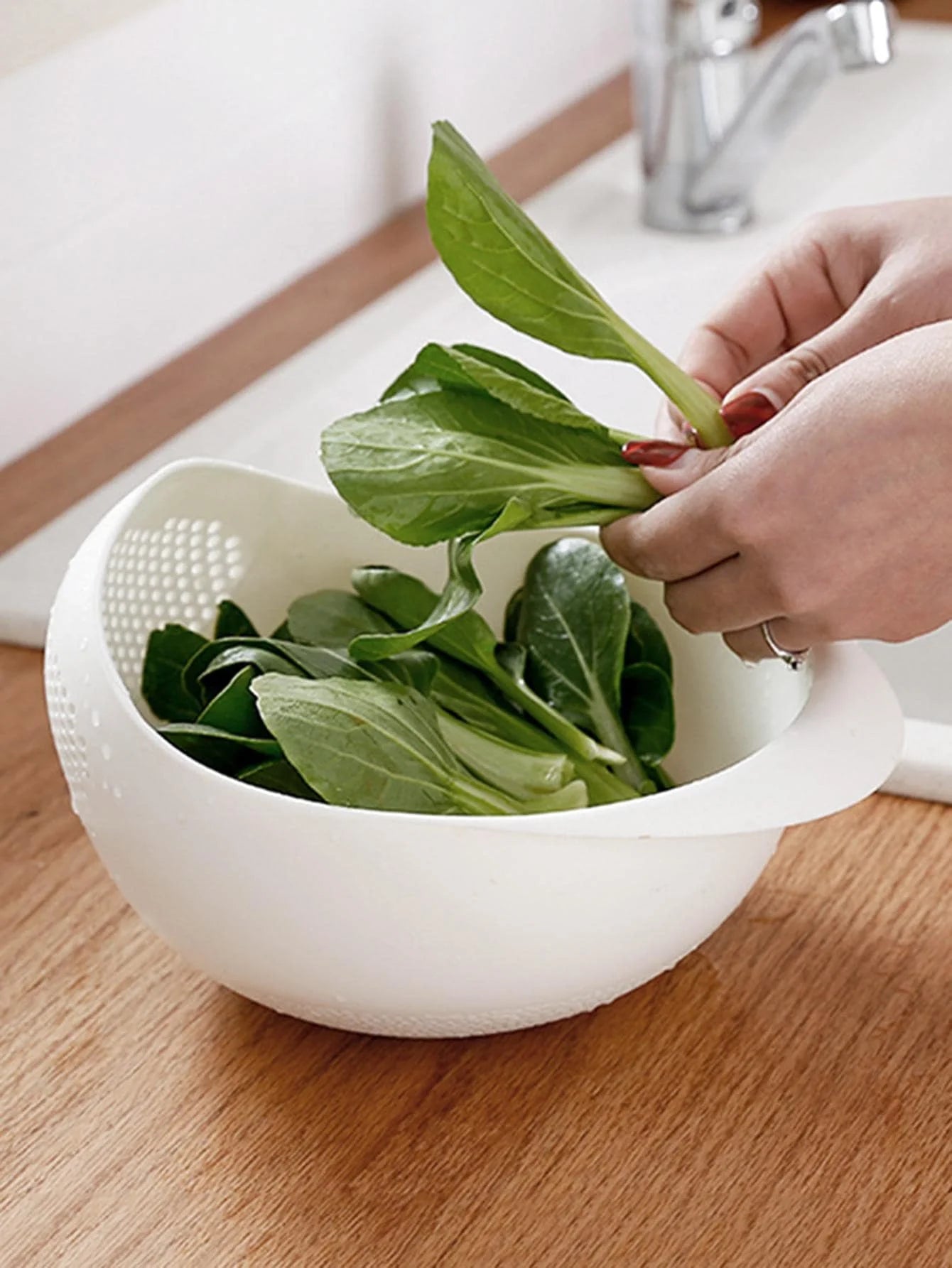 2-in-1 wash-and-drain kitchen organizer bowl