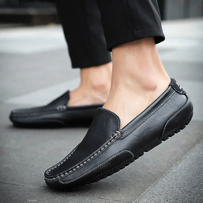 Stylish men’s classic moccasins for work and outings