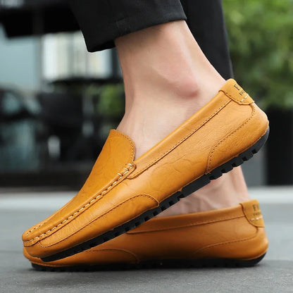 Stylish men’s classic moccasins for work and outings