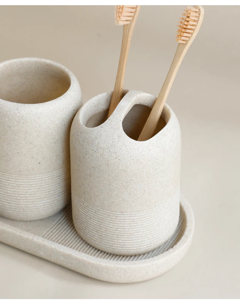Functional 5-piece set for modern bathroom organization
