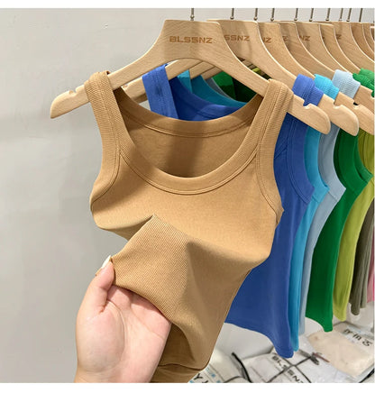 Women’s solid round-neck ribbed tank top
