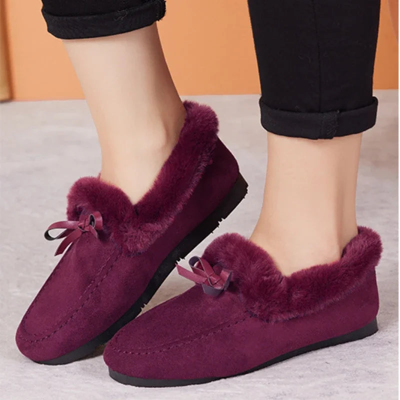 Plush Flat Shoes – Stylish Women’s Winter Casual Footwear