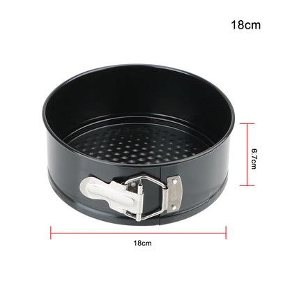 Removable-bottom round cake pan—non-stick carbon steel bakeware