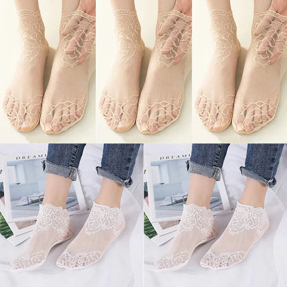 5 Pairs Women’s Lace Invisible Socks – Thin Non-Slip Boat Socks