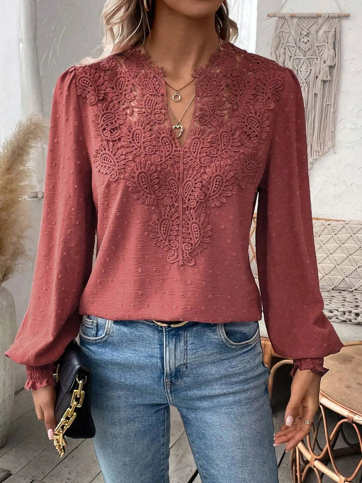 Women’s long-sleeve V-neck lace -trendy puff sleeve pullover