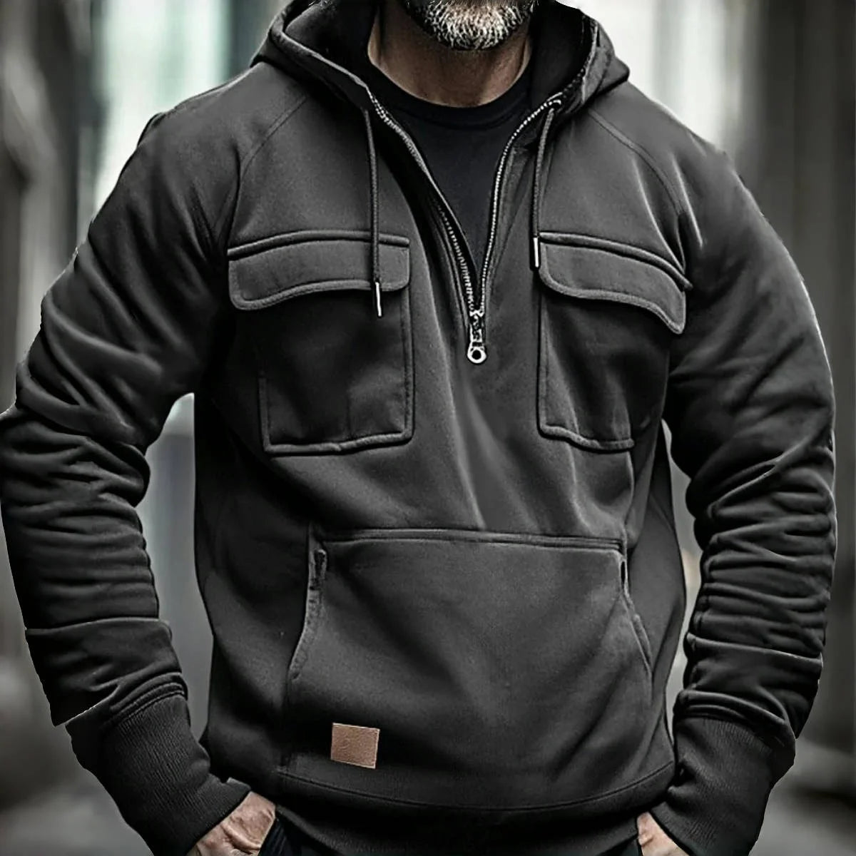 Men’s thick outdoor hooded sweatshirt with pockets