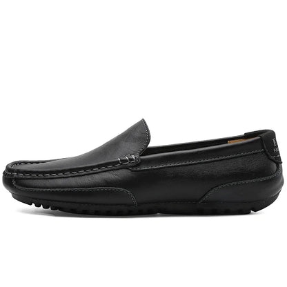 Stylish men’s classic moccasins for work and outings