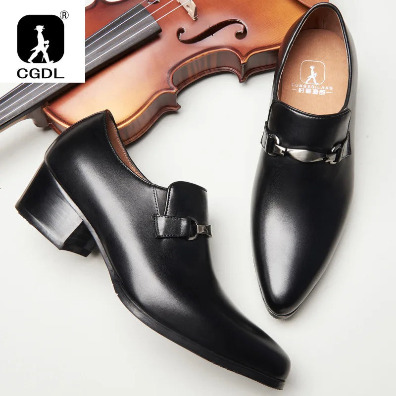 Classic high-quality leather men’s loafers