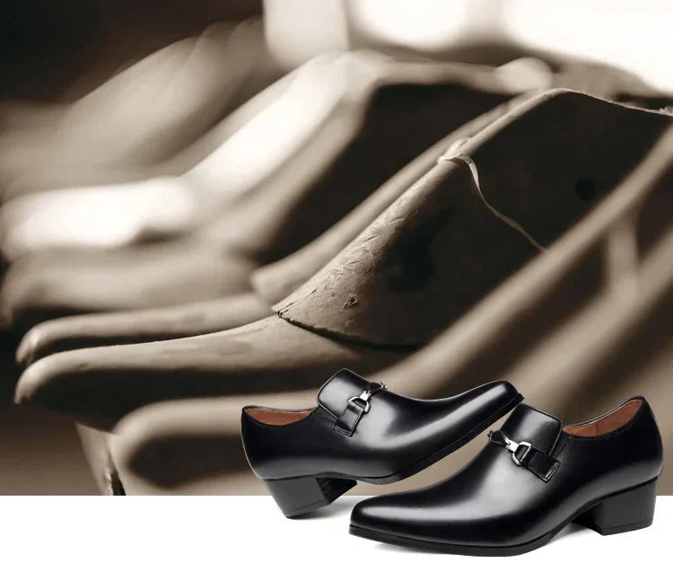 Classic high-quality leather men’s loafers