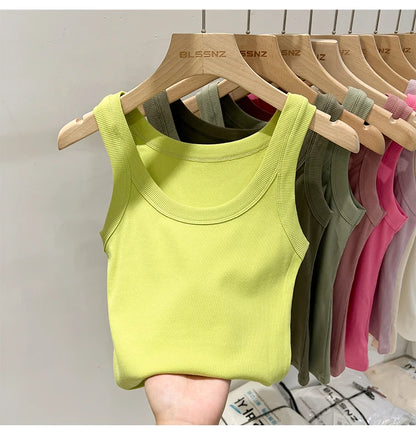 Women’s solid round-neck ribbed tank top