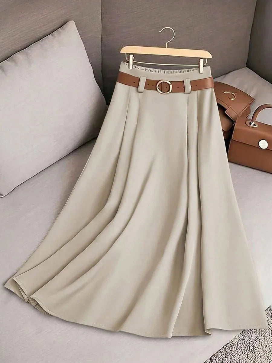 Elegant versatile knee-length skirt for women