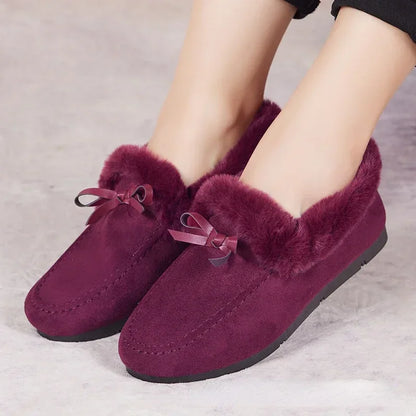 Plush Flat Shoes – Stylish Women’s Winter Casual Footwear