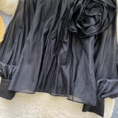 Elegant solid-color women’s blouse for everyday wear