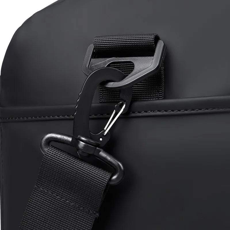 Large-capacity sports and gym duffel bag