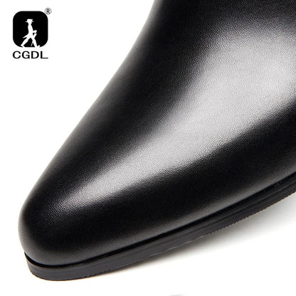 Classic high-quality leather men’s loafers