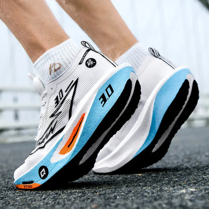 Stable, wear-resistant sports sneakers for training