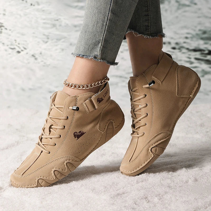 Women’s Winter Ankle Boots – Waterproof, Plush Fur Lined