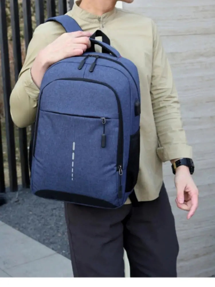 Men’s large-capacity travel backpack