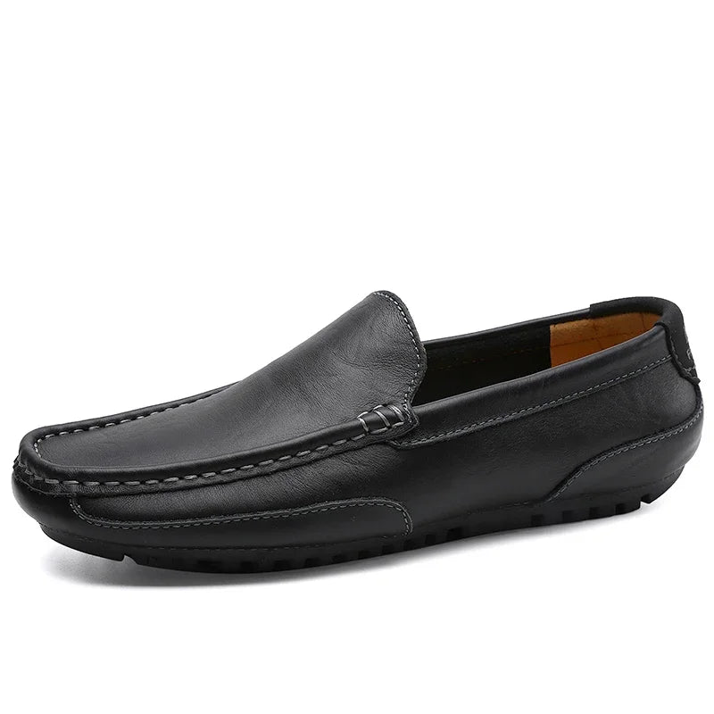 Stylish men’s classic moccasins for work and outings