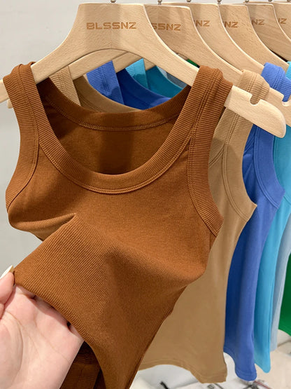 Women’s solid round-neck ribbed tank top