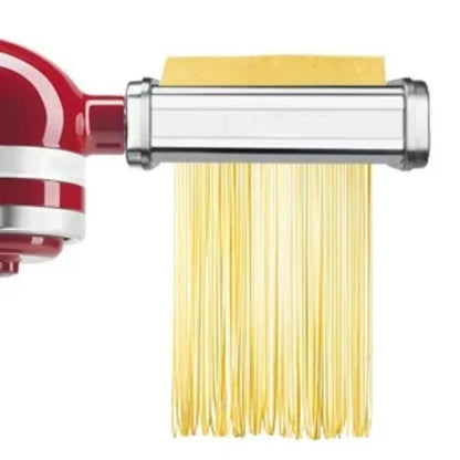 Easy pasta roller and cutter for homemade noodles